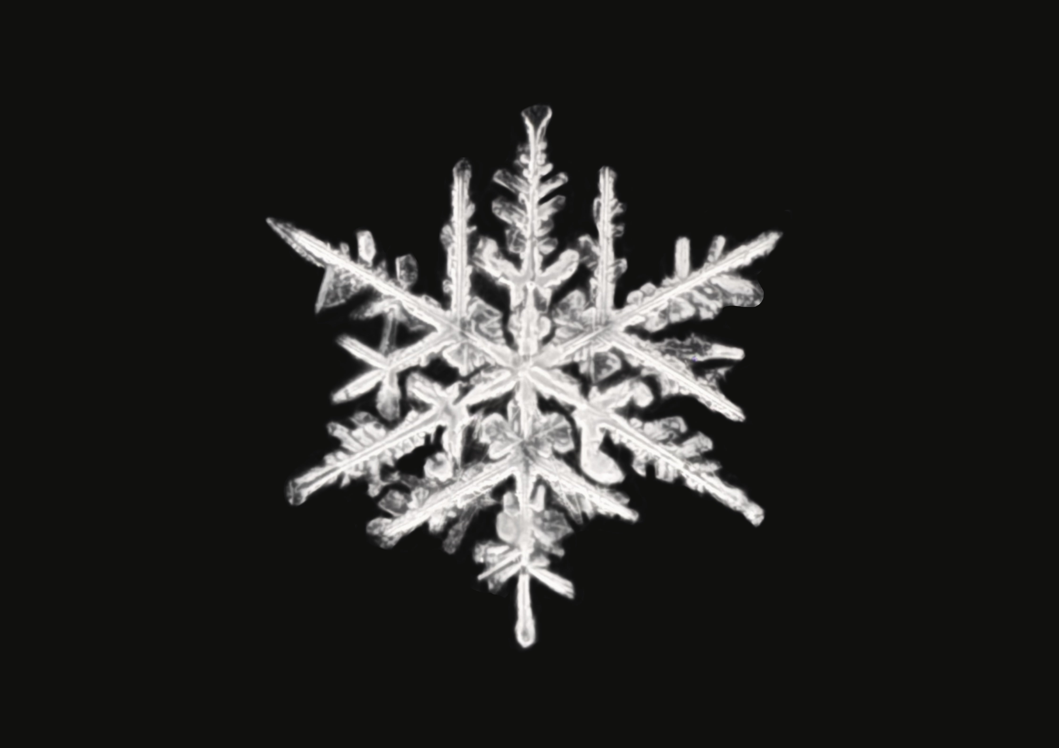 Snowflake with classic angular shape, 5.6mm